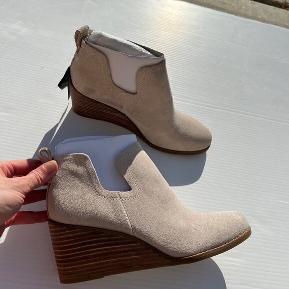 Toms Kallie Ankle Boot Booties Size 7 Sahara Suede Beige - Picture 9 of 15